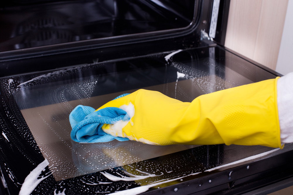 Clean the Glass Oven Door Cleaning oven door