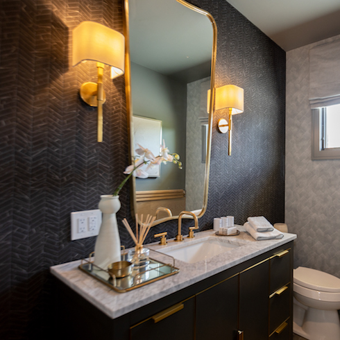 The Cabana Dark wallpaper in bathroom