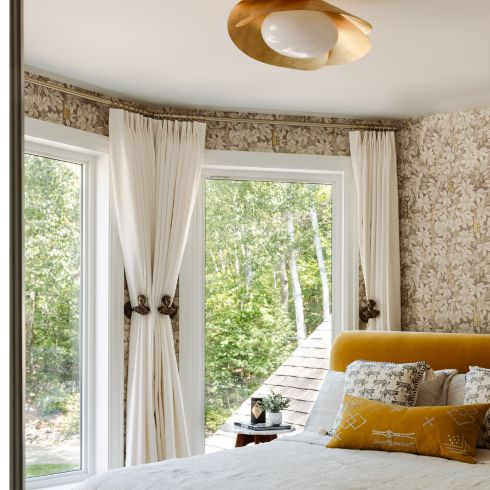 Spicy Selection Bedroom with lots of windows