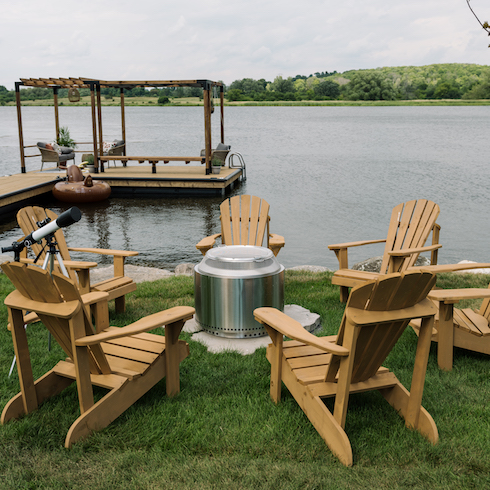 Dockside Entertainment Outdoor fire pit area by dock