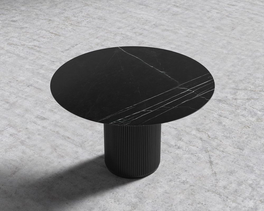 Marvellous in Marble Round black marble pedestal dining table