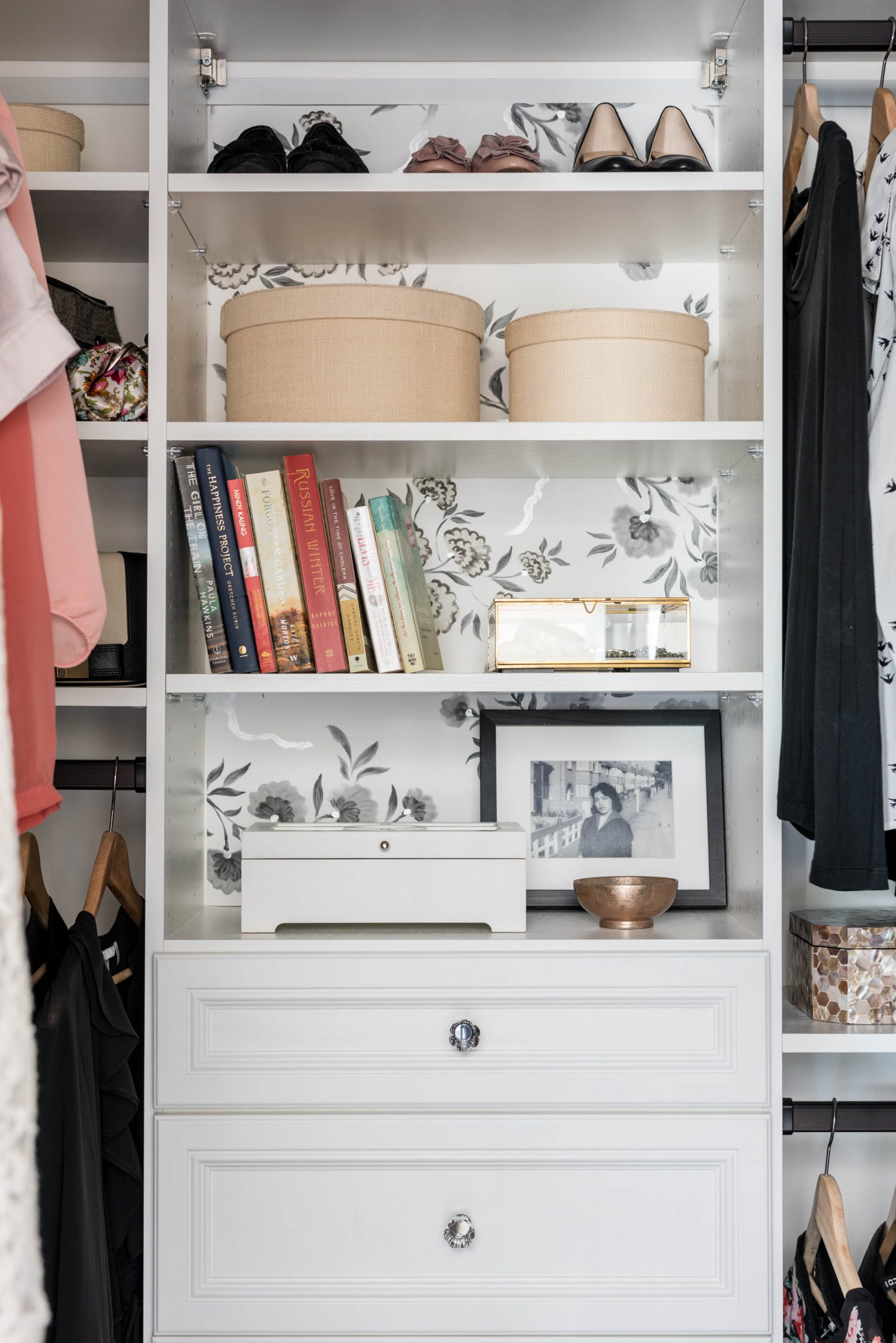 Exquisite Shelving Exquisite Shelving